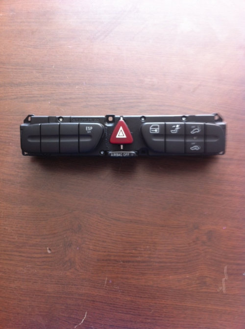 Buton avarie, esp, tetiere rampa Mercedes-Benz C-Class W203 [2000 - 2004] Sedan 4 - usi C 180 AT (13...
