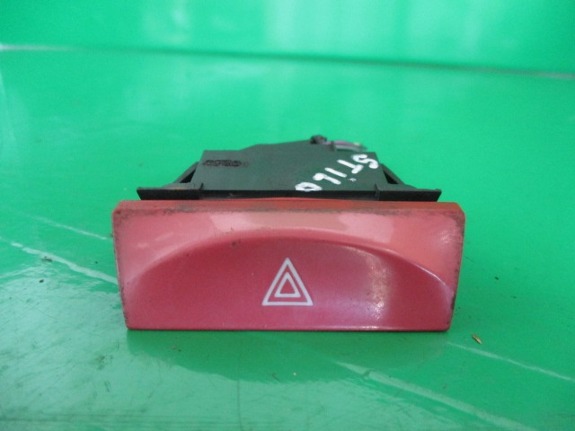 BUTON AVARIE FIAT STILO FAB. 2001 - 2010 ⭐⭐⭐⭐⭐