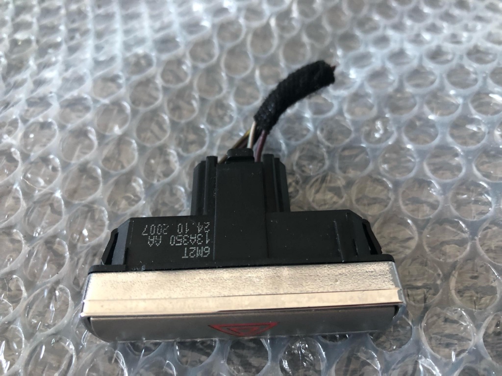 Buton avarie ford mondeo 4 6m2t13a350