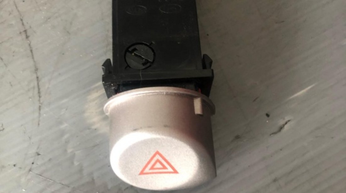 Buton avarie hyundai i20 93750-1j100ux 93750-1j100