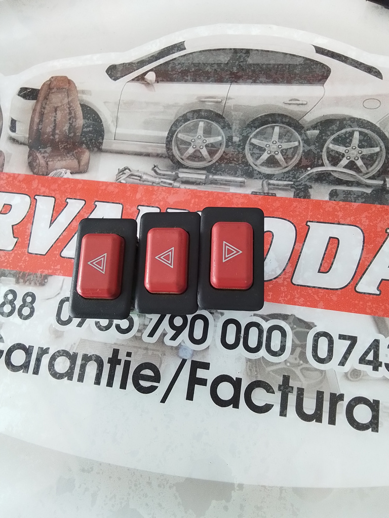 Buton avarie Mitsubishi Colt (2006->) 1.5 Motorina 2006, 06013