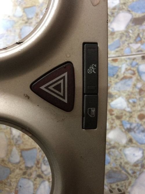 Buton avarie Opel Corsa D [2006 - 2011] Hatchback 3-usi 1.3 CDTi MT (75 hp)
