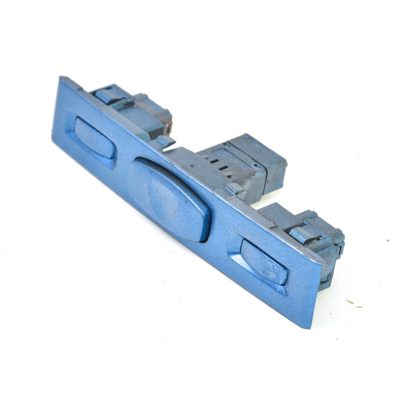 Buton Avarie Renault Clio 2 / Symbol 1 1998-2008 1.4 16V (B/Cb0P) K4J 712 Benzina 8200432093 Visteon