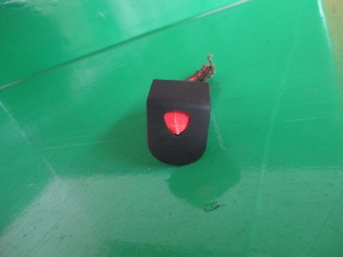 BUTON AVARIE RENAULT KANGOO FAB. 1997 – 2007 ⭐⭐⭐⭐⭐