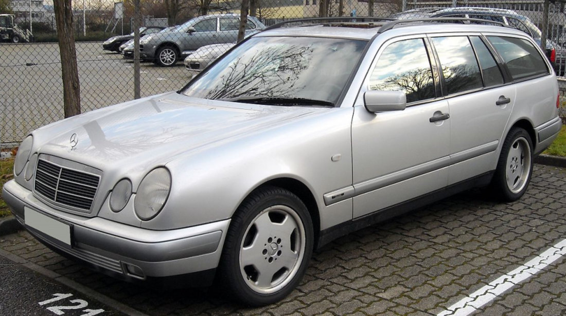 Buton avarie,stropitoare luneta, inchidere Mercedes-Benz E-Class W210/S210 [1995 - 1999] wagon 5-usi 290 TD AT (129 hp) Combi (S210)
