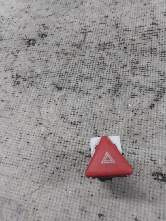 Buton avarie Volkswagen Golf 5 2008