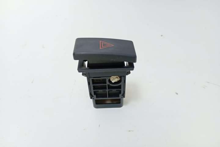 Buton avarii 157963 Toyota Avensis 2 T25 [2002 - 2006]