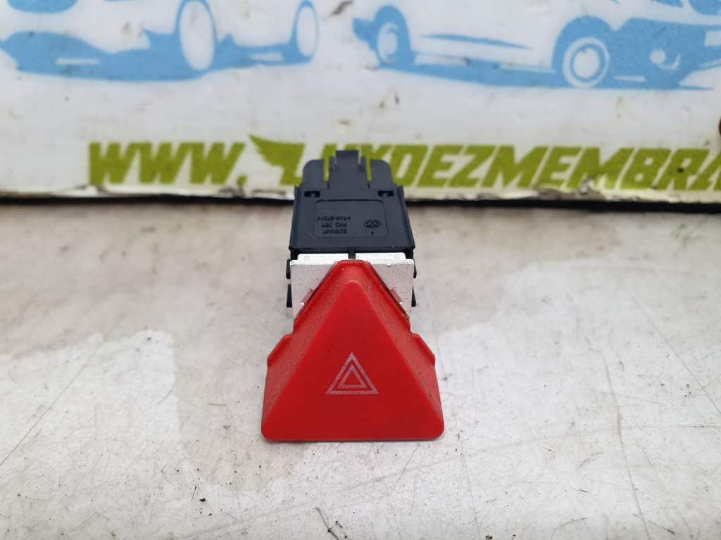 Buton avarii 1t0953509 Volkswagen VW Touran [facelift] [2006 - 2010] 1.9 tdi BLS