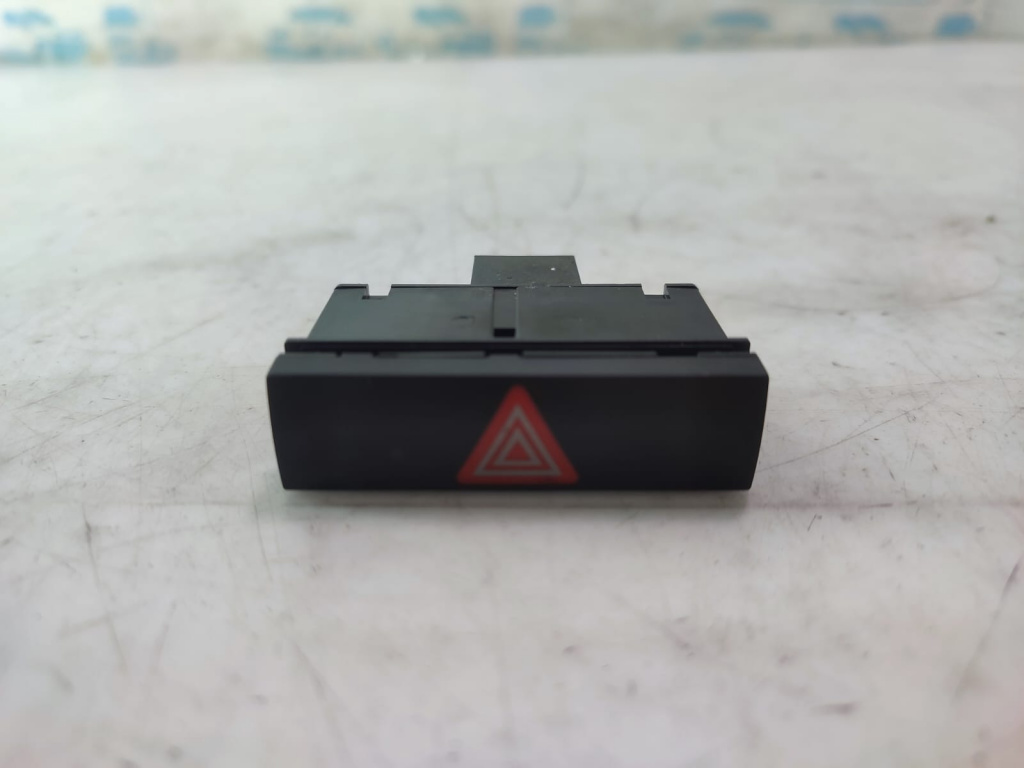 Buton avarii 4F0941509 Audi A6 4F/C6 [facelift] [2008 - 2011] 3.0 tdi CDYA