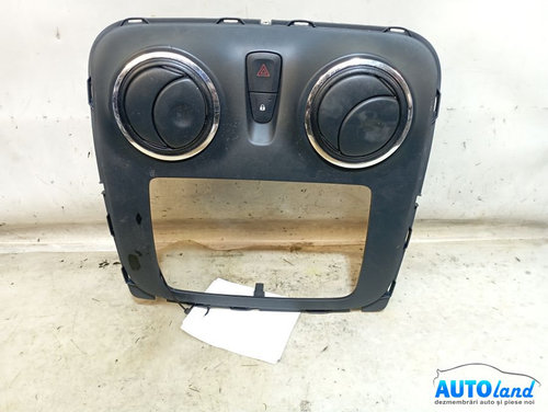 Buton Avarii 682608729r +grila Dacia LOGAN II 2012
