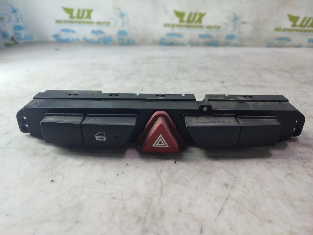 Buton avarii 93700-1H000 Kia Ceed [facelift] [2010 - 2012] 1.6 benzina G4FC