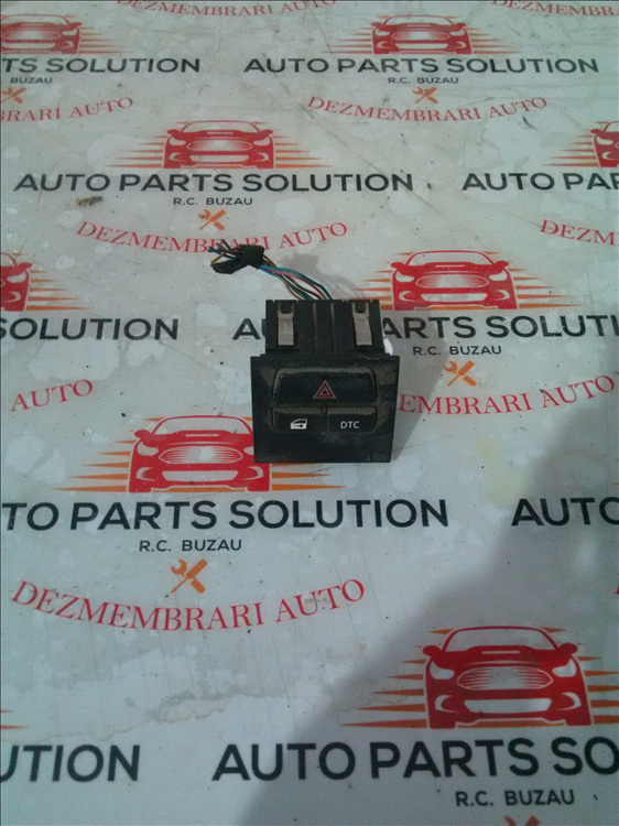 Buton avarii BMW E90 2.0 D an fabr. 2009