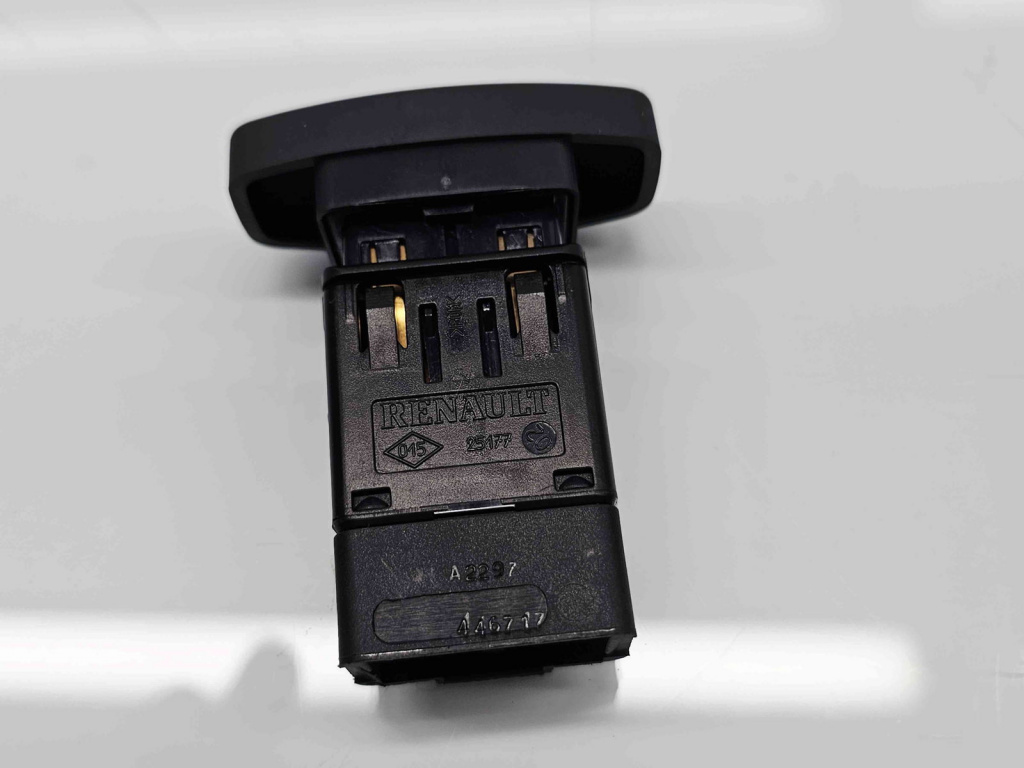 Buton avarii Dacia Duster [Fabr 2010-2017] OEM