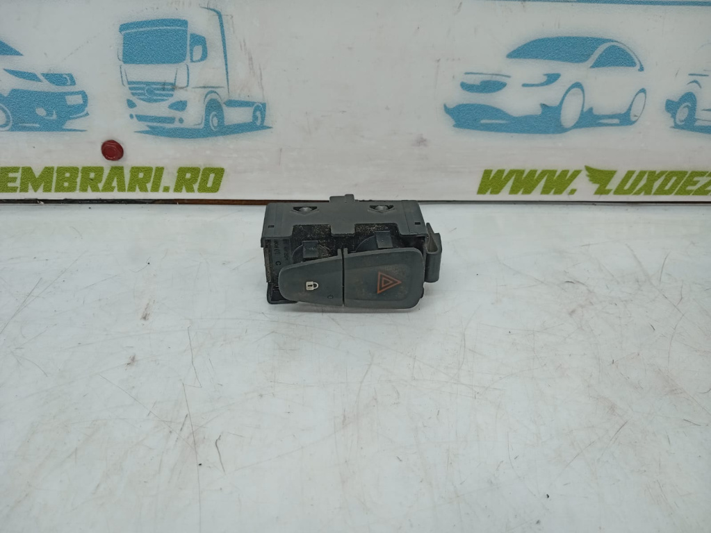 Buton avarii e3160101 Dacia Dokker [2012 - 2017]