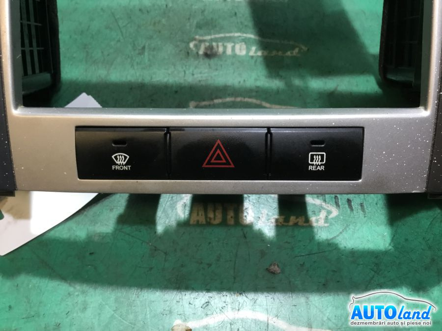 Buton Avarii +grile Hyundai SANTA FE CM 2006