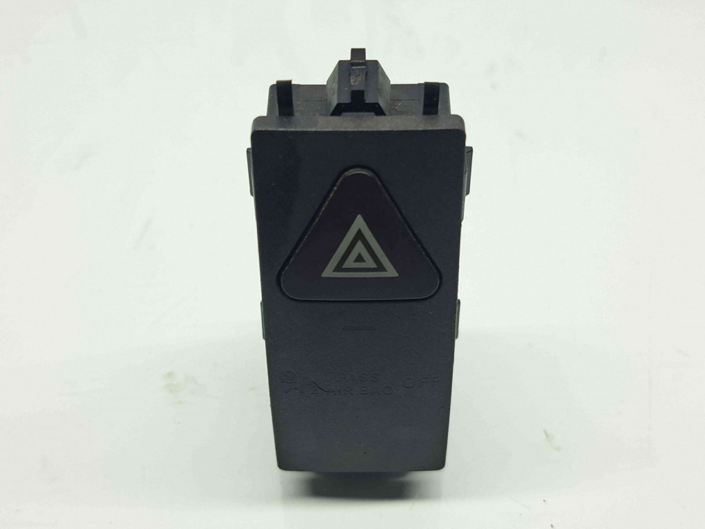 Buton avarii Mercedes Clasa C (W204) [Fabr 2007-2014] A2048701058