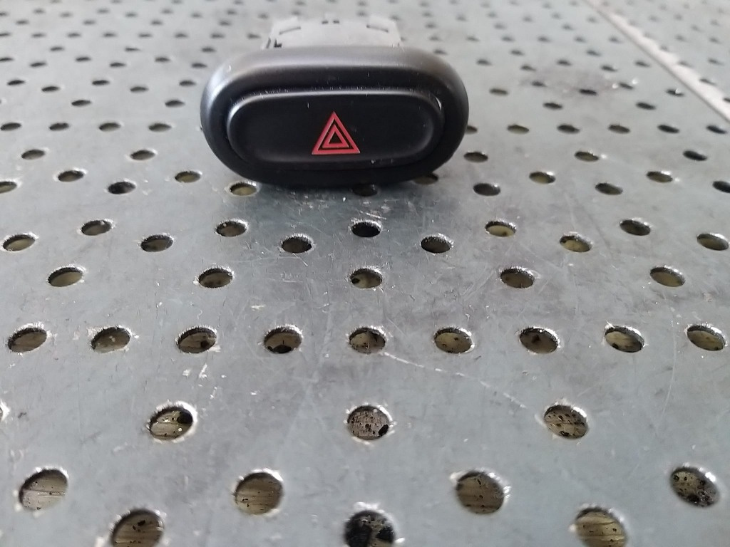 Buton avarii mini cooper f55 f56 6131938907701 3474210201