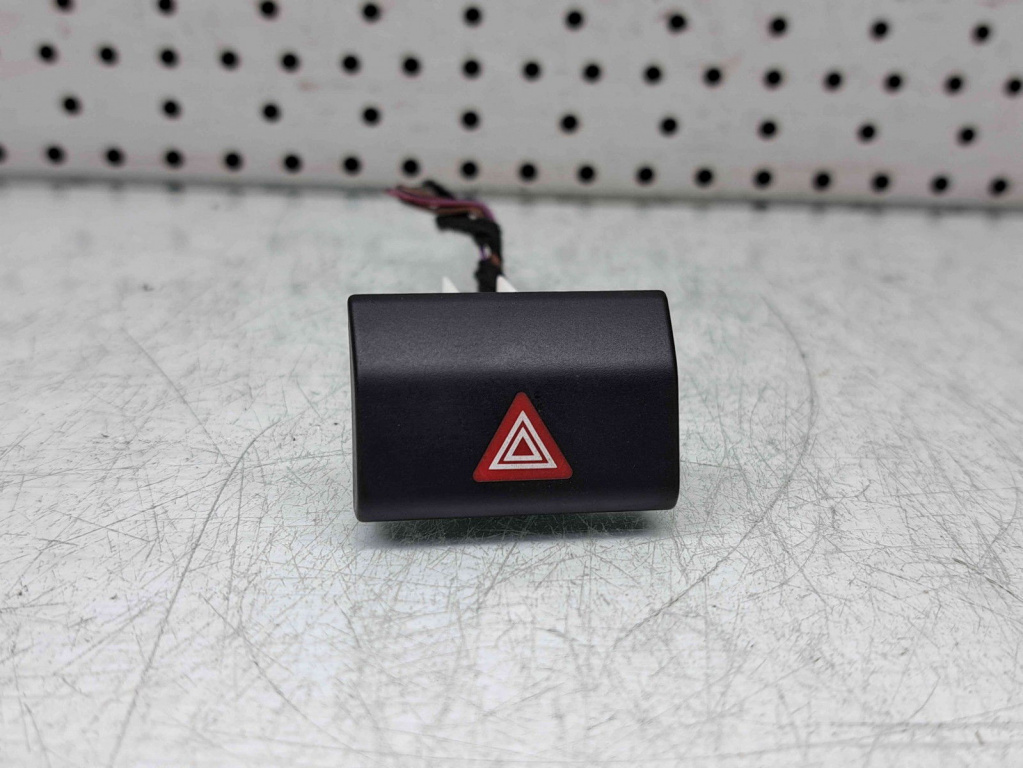 Buton avarii Skoda Superb II Combi (3T5) [Fabr 2009-2015] 3T0953235D