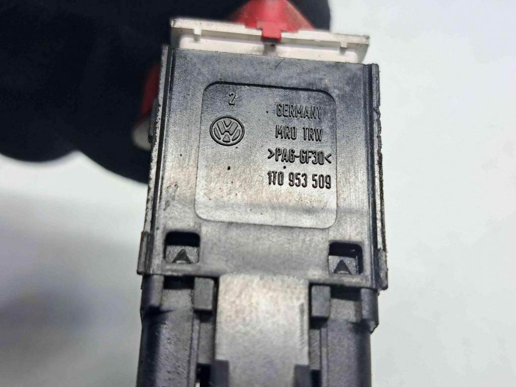 Buton avarii Volkswagen Golf 5 (1K1) [Fabr 2004-2008] 1T0953509