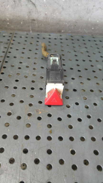Buton avarii vw passat b6 3c 3c0953509