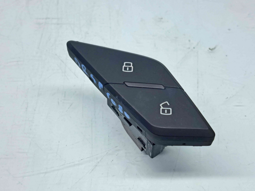 Buton blocare usi Audi A8 (4H) [Fabr 2010-2017] 4H0962108B