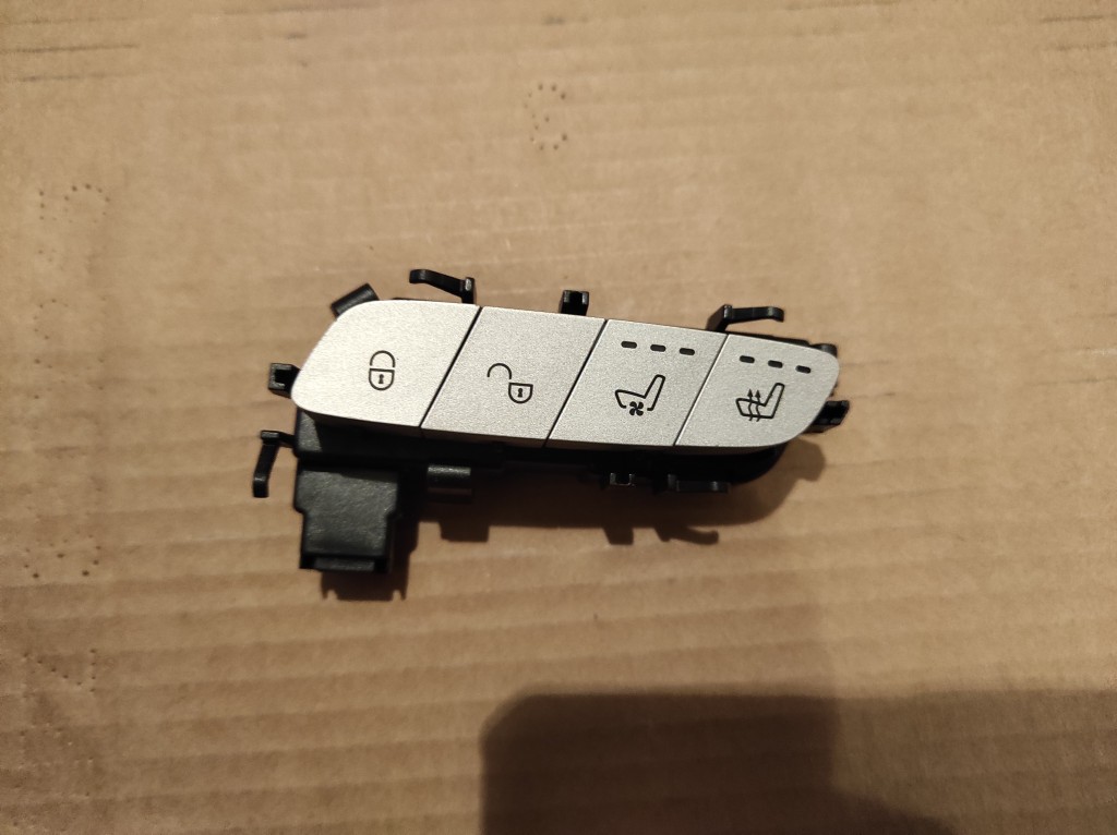 Buton blocare usi incalzire ventilatie scaun Mercedes Vito W447 cod: A4479059102
