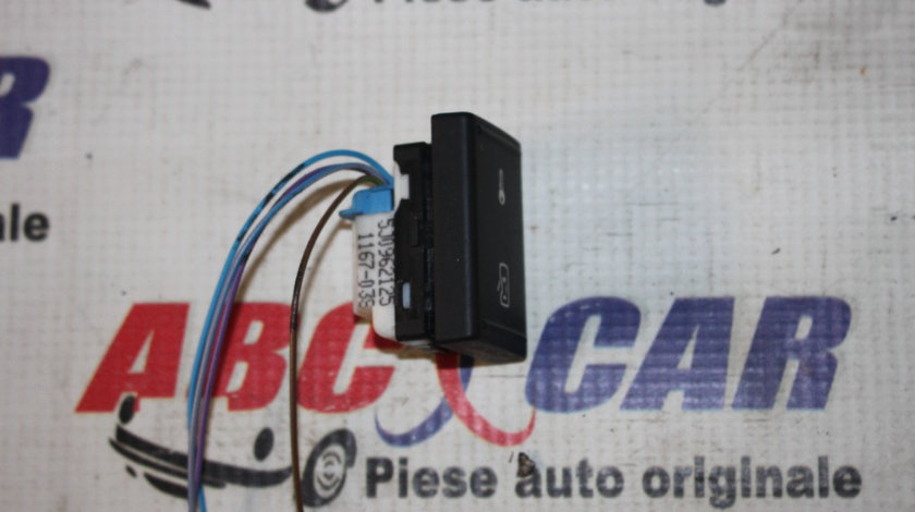 Buton blocare usi Skoda Fabia 2 (5J) 2007-2014 cod: 5J0962125