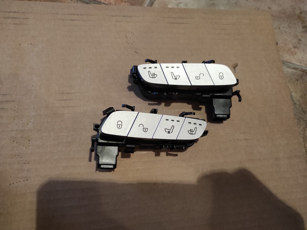 Buton blocare usi ventilatie incalzire scaun Mercedes G AMG W643, W645 cod A4639055900 / A4639055800