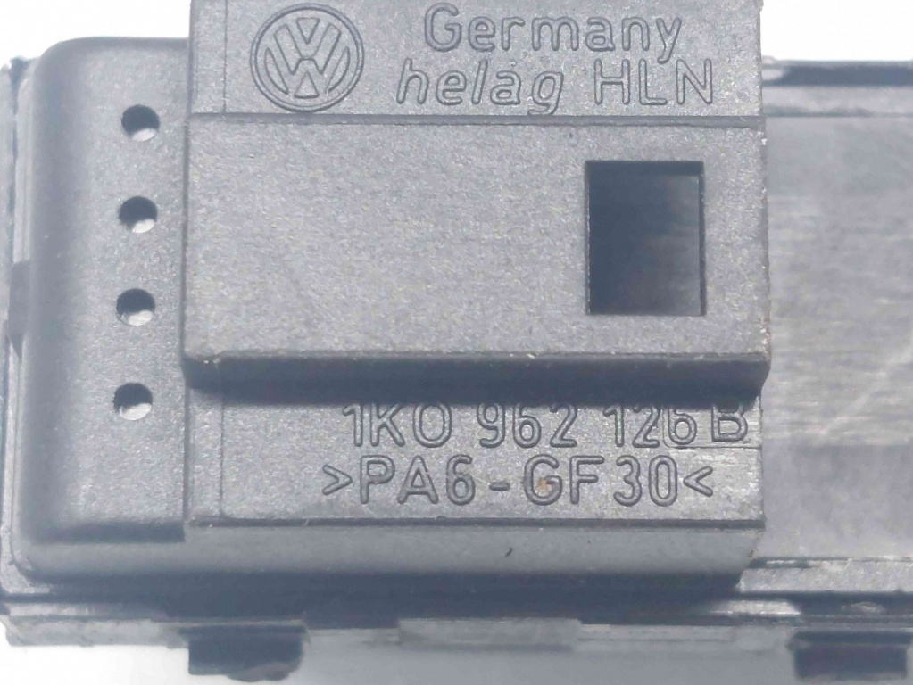 Buton blocare usi Volkswagen Golf 5 (1K1) [Fabr 2004-2008] 1K0962126B