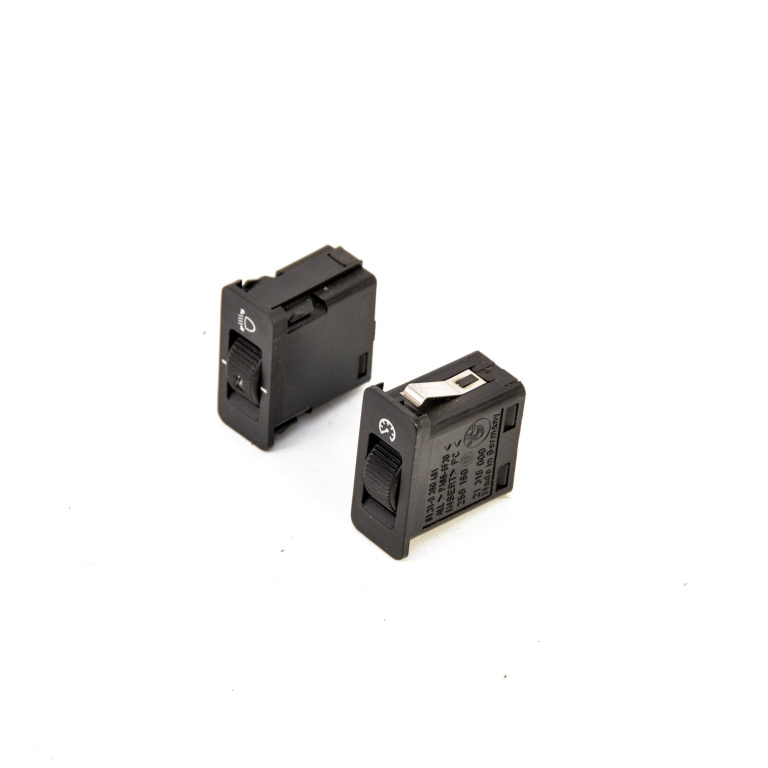 Buton BMW 5 (E39) 1995 - 2004 Motorina 8360460, 8360461