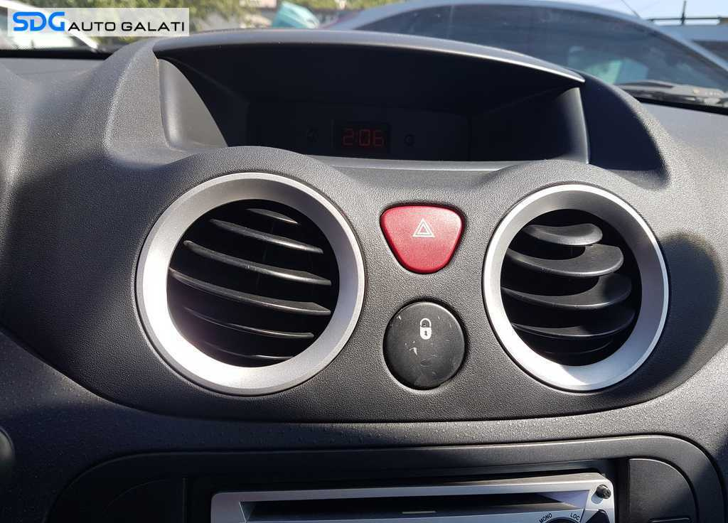 Buton Butoane Blocare Deblocare Usa Usi Portiera Portiere Citroen C3 2002 - 2009