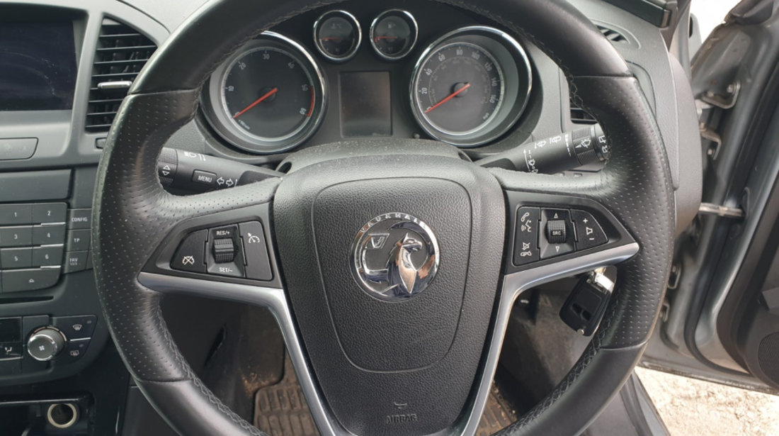 Buton Butoane Comanda Tempomat Pilot Automat Radio Comenzi de pe Volan Opel Insignia A 2008 - 2017