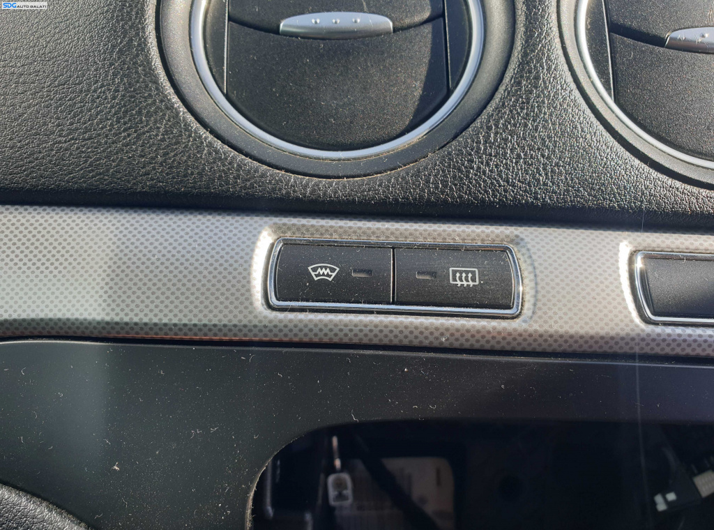Buton Butoane Degivrare Incalzire Geam Sticla Parbriz Luneta Ford Galaxy 2 2006 - 2014 [K5001]