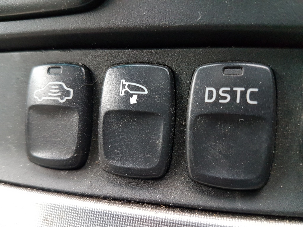 Buton / Butoane Pliere / Rabatare Oglinzi DSTC Alarma Volvo S60 2000 - 2009