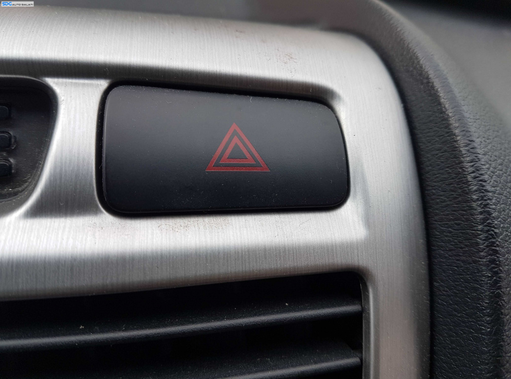 Buton Butoane Proiectoare Releu Avarii Display Ceas Bord KIA Sportage 2004 - 2010