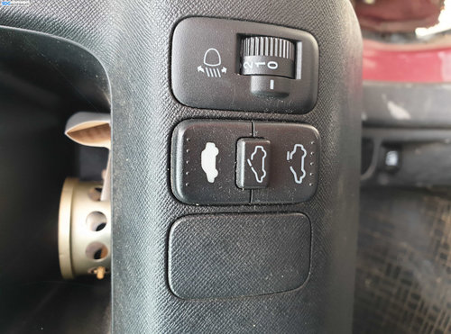 Buton Butoane Trapa Honda CR-V 2002 - 2006 [K7013]