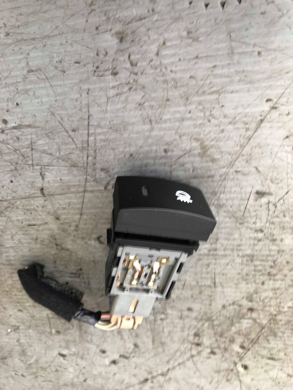 Buton ceata spate 2.0 d hyundai tucson 2004-2010 93730-2e001