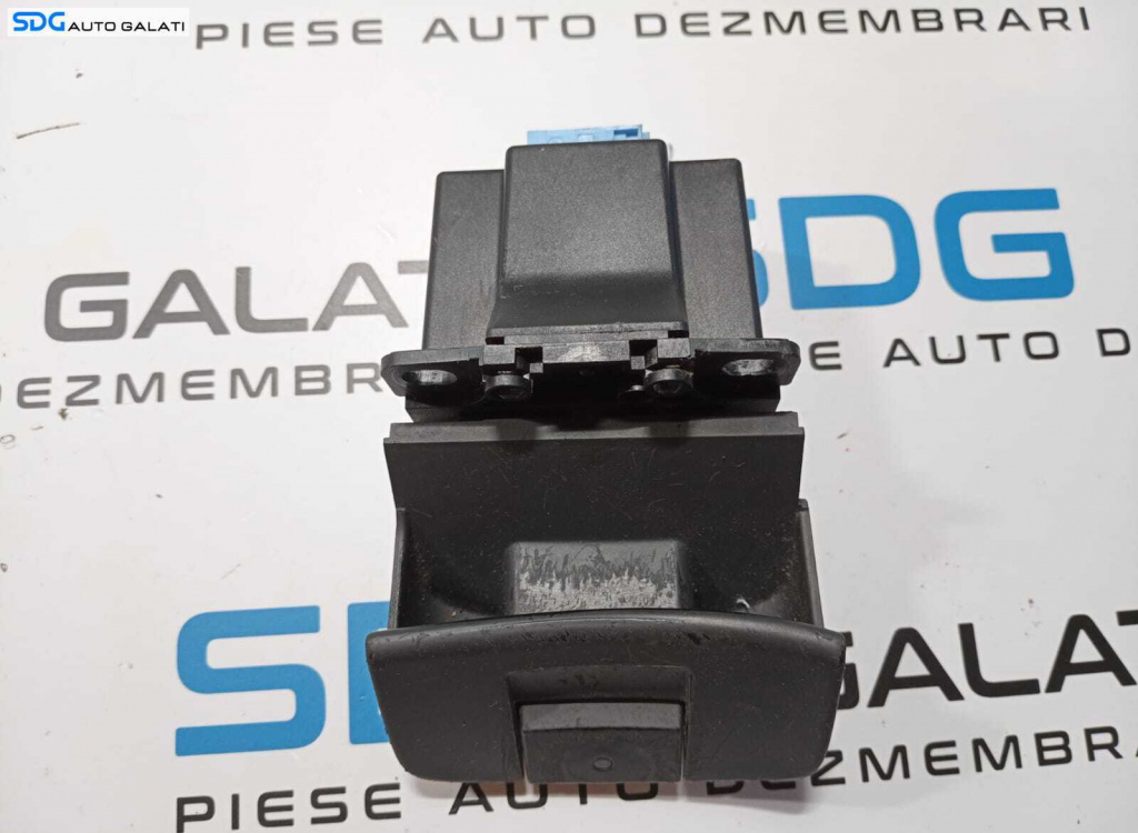 Buton Clapeta Maneta Frana de Mana Renault Espace 4 2002 - 2006 Cod 8200048590 [M6983]