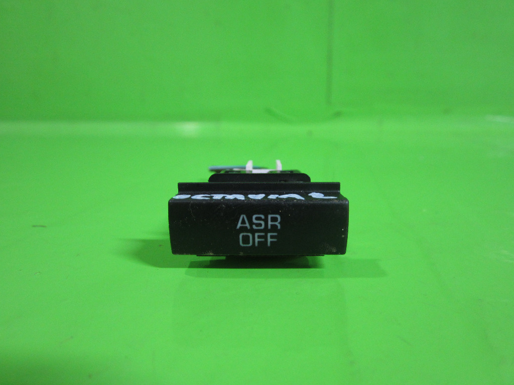 BUTON / COMANDA ASR / CONTROLUL TRACTIUNII SKODA OCTAVIA II FAB. 2004 - 2013 ⭐⭐⭐⭐⭐