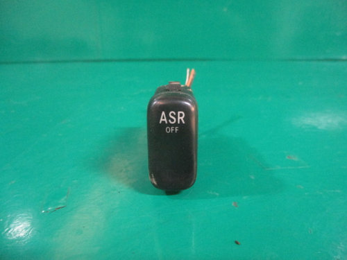 BUTON / COMANDA ASR OFF / CONTROLUL TRACTIUNII MERCEDES VITO W638 FAB. 1996 - 2003 ⭐⭐⭐⭐⭐