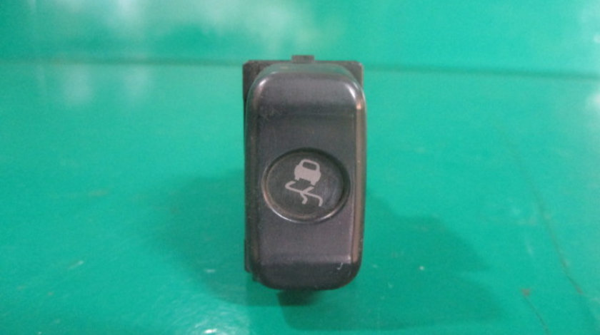 BUTON / COMANDA CONTROLUL TRACTIUNII MITSUBISHI PAJERO SHOGUN III FAB. 1999 – 2007 ⭐⭐⭐⭐⭐