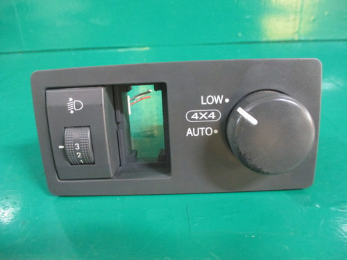BUTON / COMANDA DIFERENTIAL LOW / 4x4 / AUTO /REGLAJ FARURI KIA SORENTO 1 FAB. 2002 – 2009 ⭐⭐...