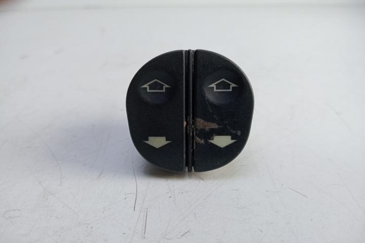 Buton comanda geam Comutator butoane 03153300 Ford Fiesta 5 [2001 - 2007]