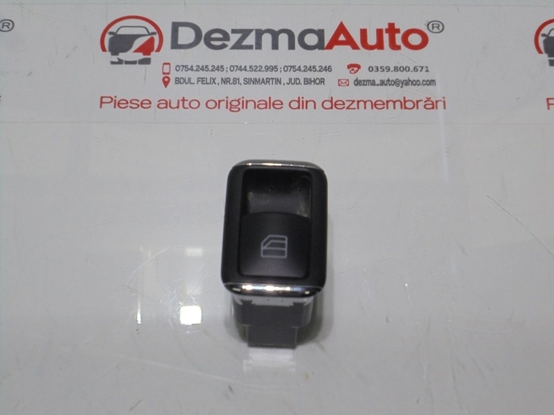 Buton comanda geam dreapta spate A2048707358, Mercedes Clasa C (W204) (id:283138)