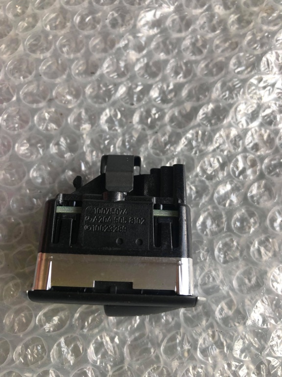 Buton comanda geam dreapta spate mercedes a-class w176 100075074