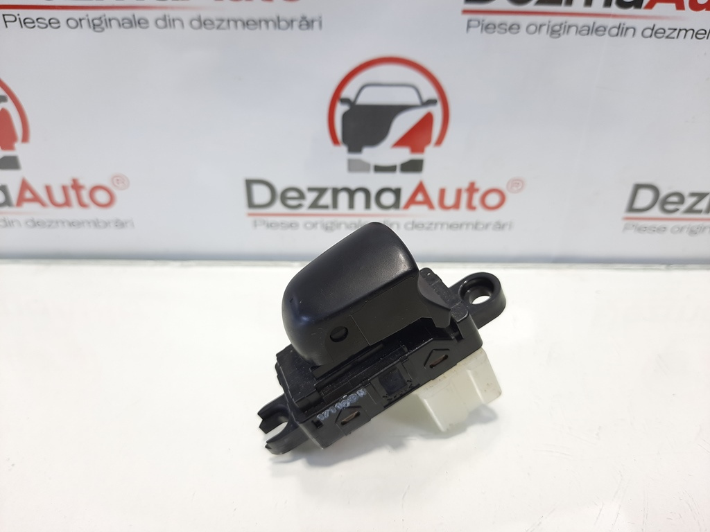 Buton comanda geam dreapta spate, Nissan Qashqai (2) [Fabr 2013-prezent] (id:427436)