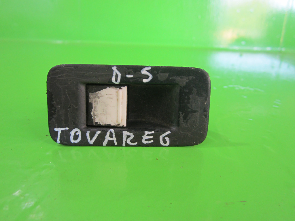 BUTON / COMANDA GEAM ELECTRIC DREAPTA SPATE VW TOUAREG 7L FAB. 2002 - 2010 ⭐⭐⭐⭐⭐