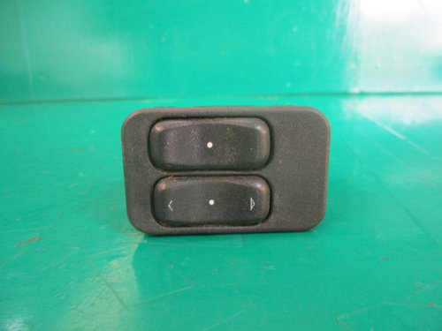 BUTON / COMANDA GEAM ELECTRIC STANGA FATA COD 24409205 OPEL CORSA C FAB. 2000 – 2009 ⭐⭐⭐⭐...