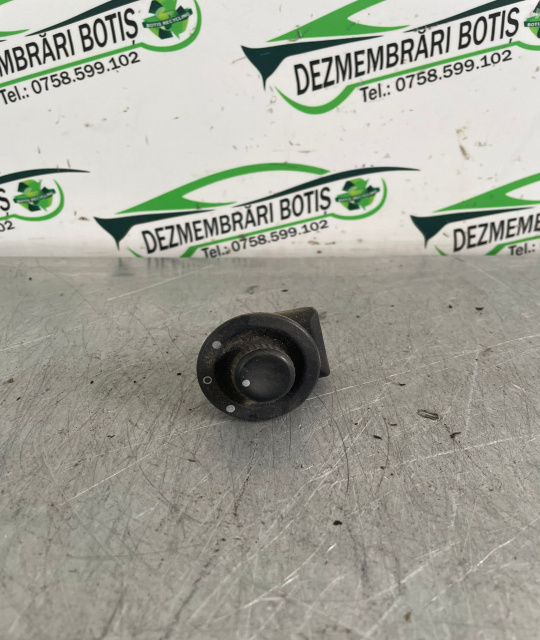 Buton comanda oglinzi 82 00 002 442 B Ford Galaxy [facelift] [2000 - 2006] Minivan 1.9 TDi MT (115 hp)