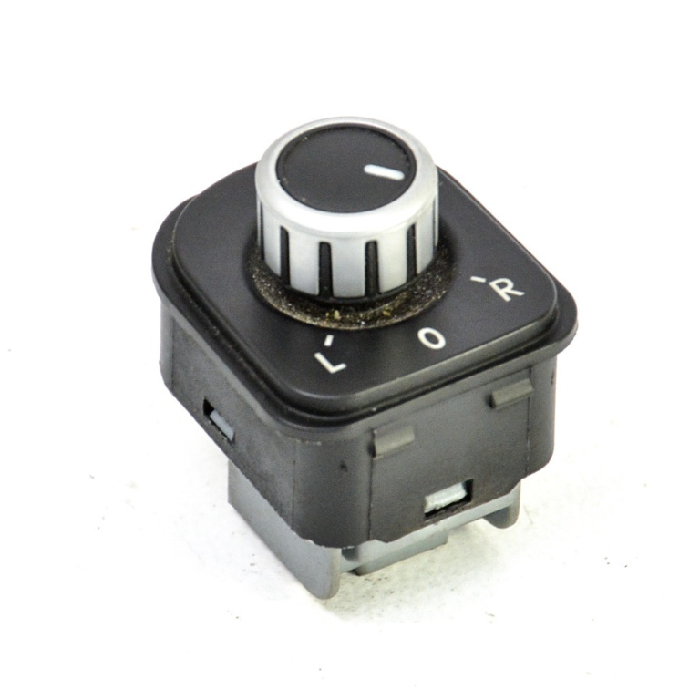 Buton Comanda Oglinzi / Comutator Reglaj Oglinda VW PASSAT B6 2005 - 2010